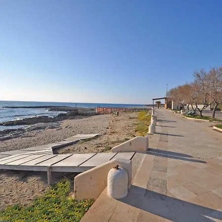 Seaside Haven In Torre Suda Vakantiehuis Marina di Mancaversa